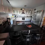 Han/Misafirhane Homeoffice Madeira - Coliving & Coworking With A Community *