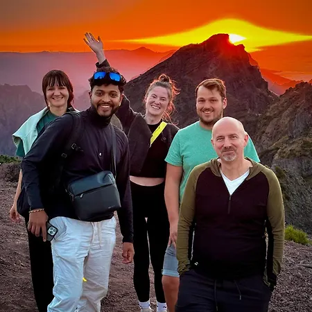 Homeoffice Madeira - Coliving & Coworking With A Community