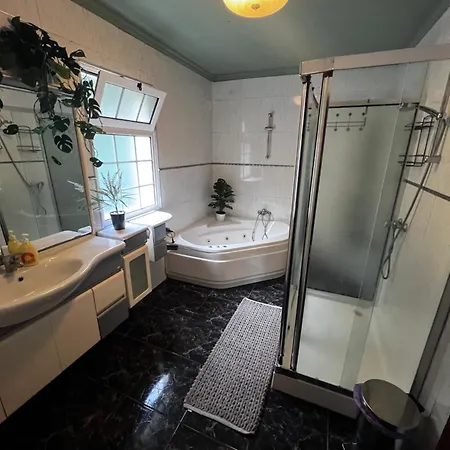 Inn Homeoffice Madeira - Coliving & Coworking With A Community