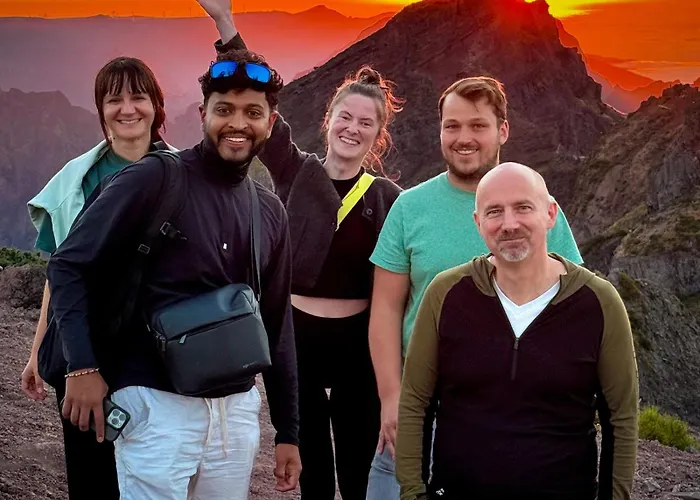 Homeoffice Madeira - Coliving & Coworking With A Community